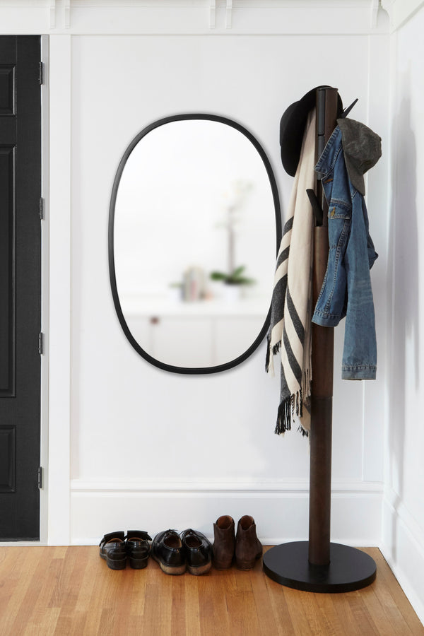 Umbra Hub Oval 24x36" Wall Mirror Black